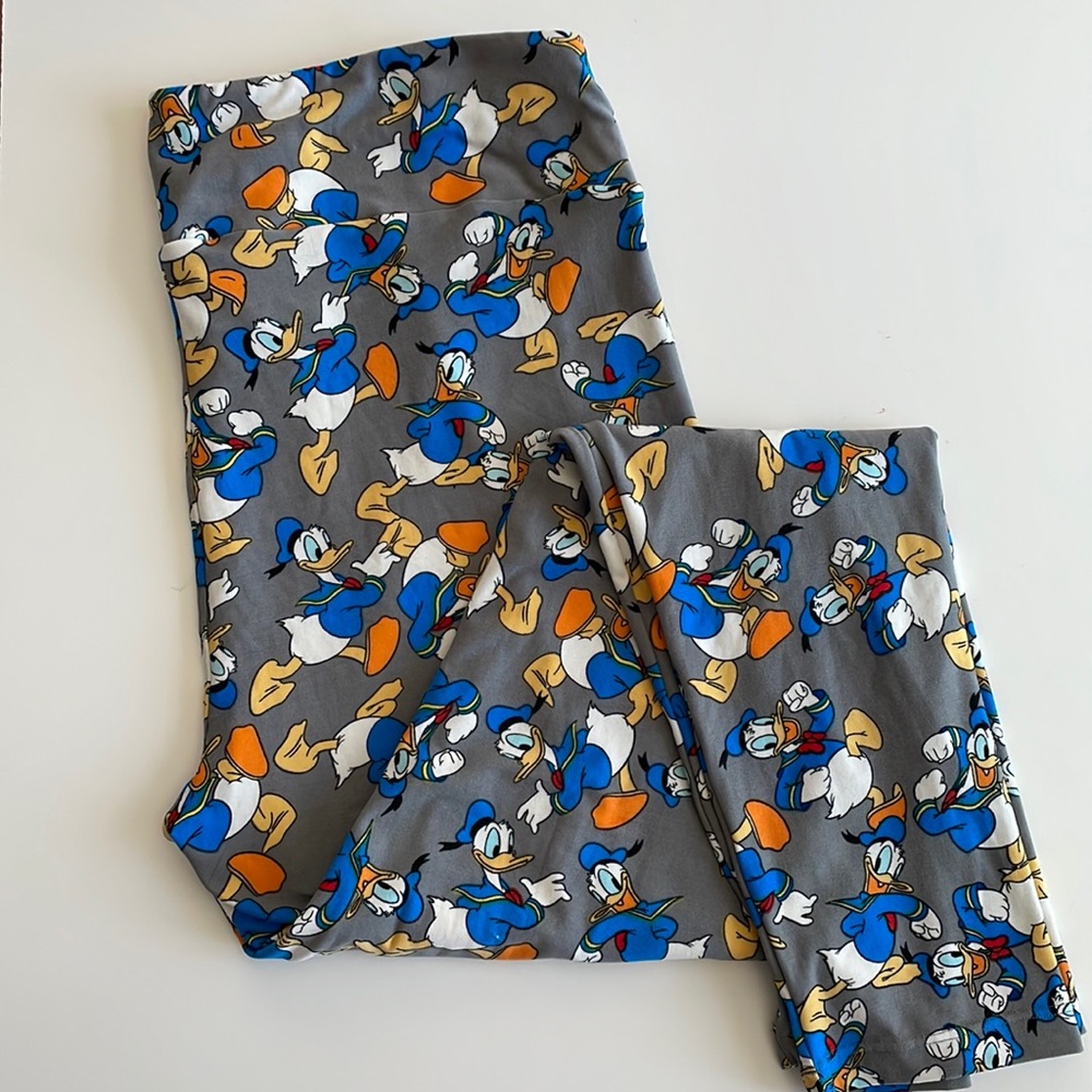 LuLaRoe Tall & Curvy Donald Duck Disney Leggings